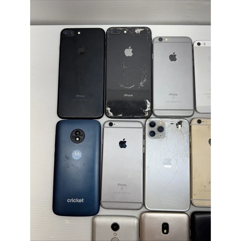 Large Lot 16 Smartphones Apple Samsung Phones LG AS IS For Parts Repair or Gold